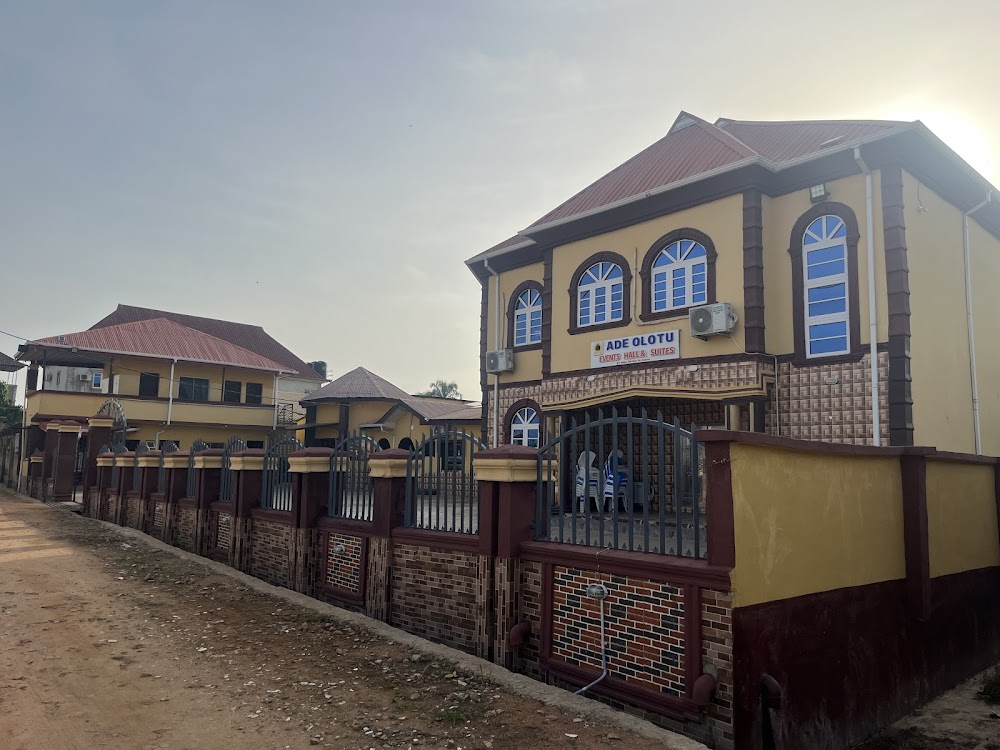 Ade Olotu Events Hall and Suites photo 3